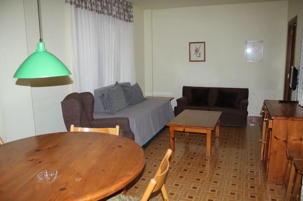 Apartment Apartamentos Pessets Adelaida Sort